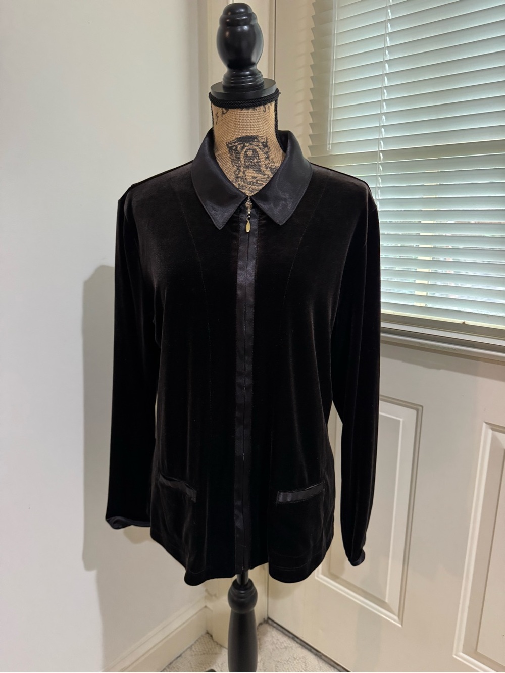 Dark brown Velvet Zip-Front Jacket vanity size 2